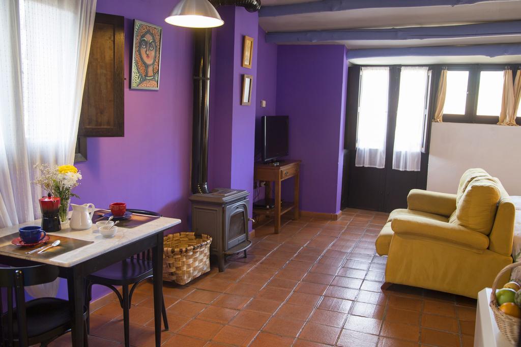 Hervás Apartamentos La Iguana מראה חיצוני תמונה