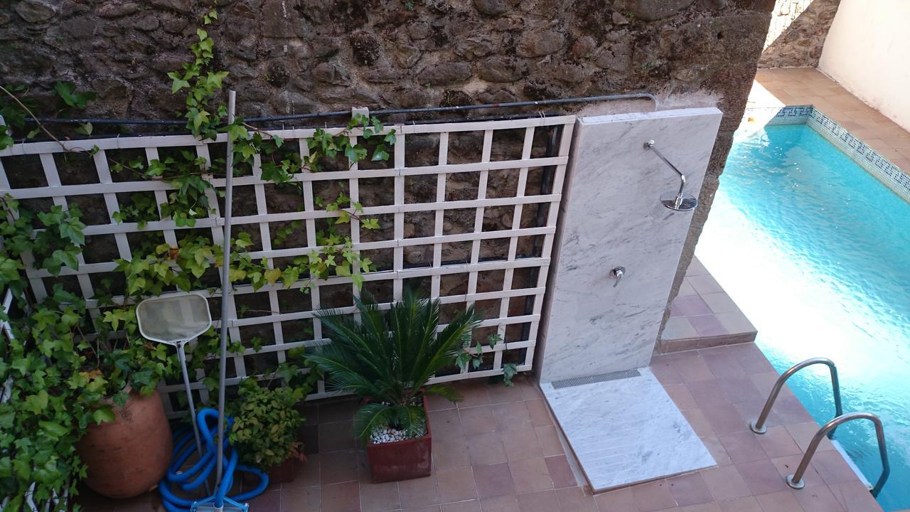Hervás Apartamentos La Iguana מראה חיצוני תמונה